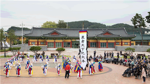 사진 2 : 오죽헌 강릉농악 공연 (강원도 오죽헌)