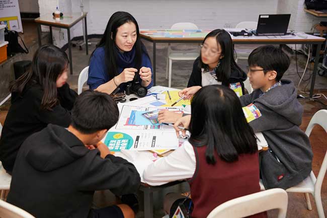 [꿈잼학교] 예술하고 싶은 친구 여기 모여라!오늘은 내 멋대로 미술관 큐레이터 ‘대학로 꿈잼학교-나도 전시기획자’ 편