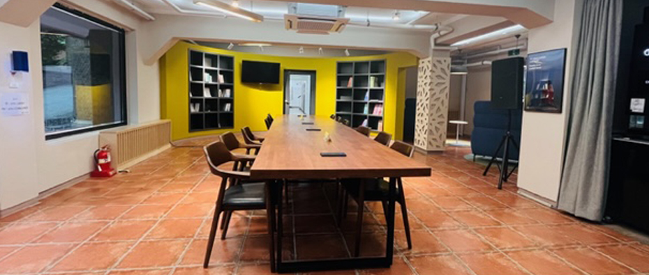 예술나무라운지 ARTISTREE LOUNGE(133m²)