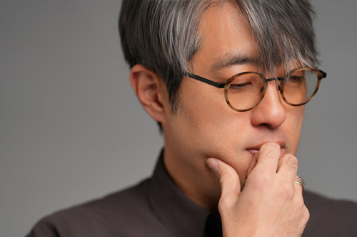 유희경 작가 사진