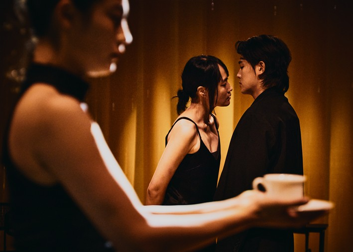 현대무용 The Auction House