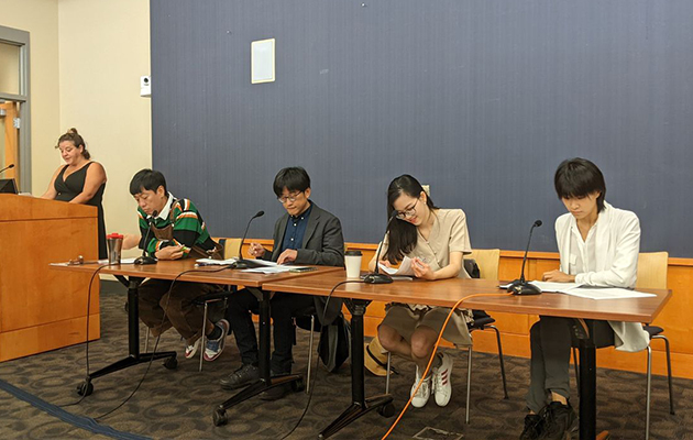 패널 토론 장면